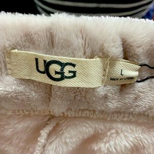 Ugg sweatpants
